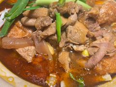 -沙胆彪炭炉牛杂煲(上海日月光广场店)