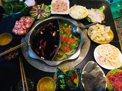 -重庆风光老灶火锅城(同德广场店)