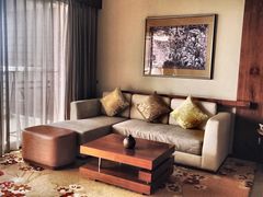 -三亚湾海居铂尔曼度假酒店