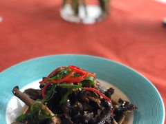 去骨乌鸡凤爪-赵小姐丨新中餐(曲江店)