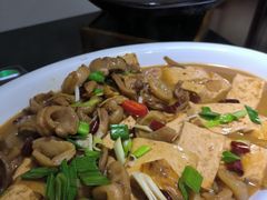 -品味居·首店·大连鲜活海鲜大连菜(东港店)
