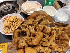 -沸炉重庆老火锅(军事博物馆店)