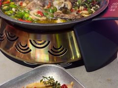 -令狐冲·炭烤活鱼(宝龙店)