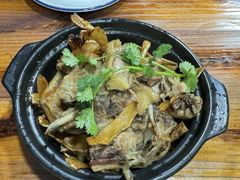 -亚忠小吃店(曾厝垵店)
