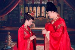 -盘子女人坊古装写真摄影(厦门总店)