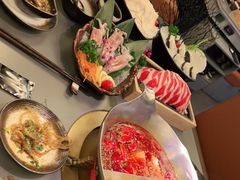 -湊湊火锅·茶憩(南京万象天地店)