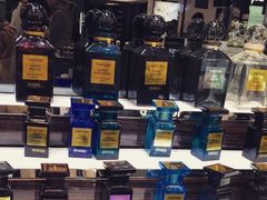 -Tom Ford(海港城店)