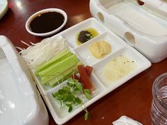 -恭敬李老北京炸酱面·京味菜(西花市店)