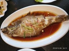 清蒸鲽鱼-津菜宋记老房子(平山道店)