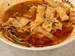 -汗腾格里·风味餐厅(新疆驻京办店)