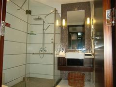 洗浴间-曼骊酒店(深圳南山海岸城店)