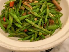 -小菜园新徽菜(宜兴八佰伴店)