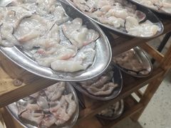 -鸿渡渔庄·特色鸭咀鱼