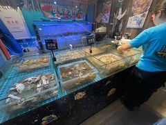 -领鲜活海鲜榴莲自助火锅(东门店)