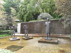 -上海市静安区图书馆(新闸路馆)