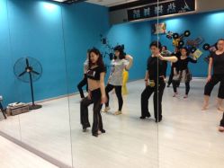 曼妙肚皮舞课堂-STUDIO E POLE DANCE