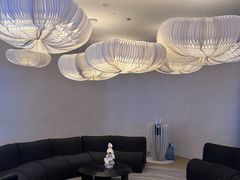 -涨巢·潮玩水疗局