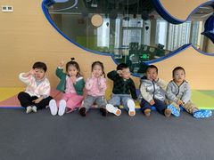 -红黄蓝早教(西海岸旗舰中心)