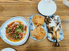 秘制胡辣羊蹄-百年吾吾子手抓肉羊羔肉(山西巷店)
