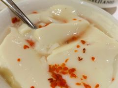 -江渔儿酸菜鱼·拔草餐厅(虎门君乐汇店)