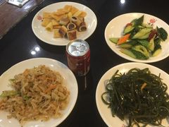 -重庆德庄火锅(体育中心店)