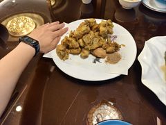 -喜乐餐厅•灯笼虾球首创者•本地小海鲜(二马路店)