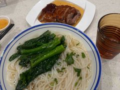 -香港新发烧腊茶餐厅(水围店)