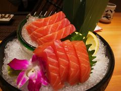 三文鱼厚切-皇品田苑日式料理(苏州中心店)