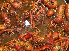 -川流不息·地道川菜·小龙虾(松东路店)