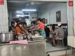 -Kha Mu Charoensang(Silom)