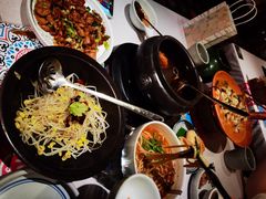 -云海肴·汽锅鸡·云南菜(天山百盛优客店)