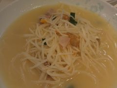 -港丽餐厅(高德置地店)