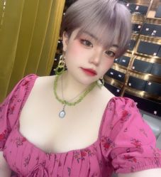 -变画·发型STUDIO