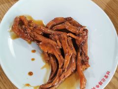 绝味鸭掌-经堂北路牛肉干面·溪口蒋永峰牛肉馆(宁波店)