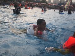 -东湖欢乐水世界