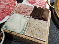 -龙隆昌·鲜品火锅·江湖烤鱼