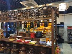 自助取餐区-黄桷树曹家私房菜(江与城店)