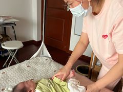 -苏州雏渐肥月嫂