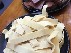 -曹丞相·地锅鸡·地锅鱼(武林店)