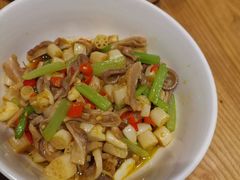 -费大厨辣椒炒肉(万家丽一店)