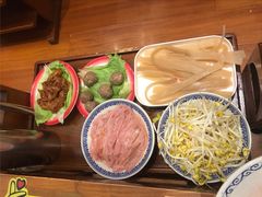 -沸炉重庆老火锅(军事博物馆店)