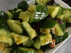 拍黄瓜-二姐卤煮(南十里居店)