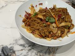 -欢乐海岸美食联盟