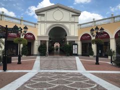 -佛罗伦萨小镇广佛名品奥特莱斯(疏港路店)