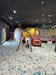 -MELAND CLUB亲子乐园·派对·餐厅(北京芳圆里ID MALL店)