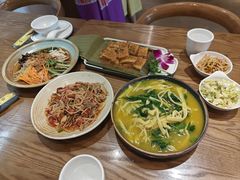 -金孔雀德宏傣味餐馆(魏公村店)