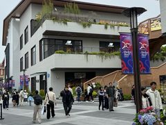 -NIKE上海青浦优选体验店