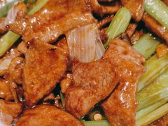 -吕氏疙瘩汤·海鲜新鲁菜(凯德mall新都心店)