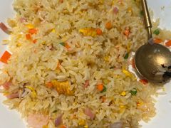-桂满陇·蟹黄小笼汤包(中山公园店)