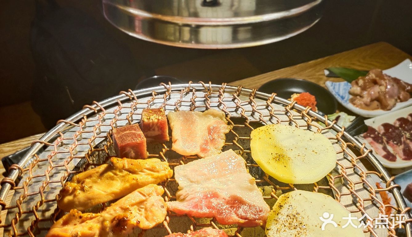 大阪炭烧Ⅰ[猪头]天冷就要吃肉肉